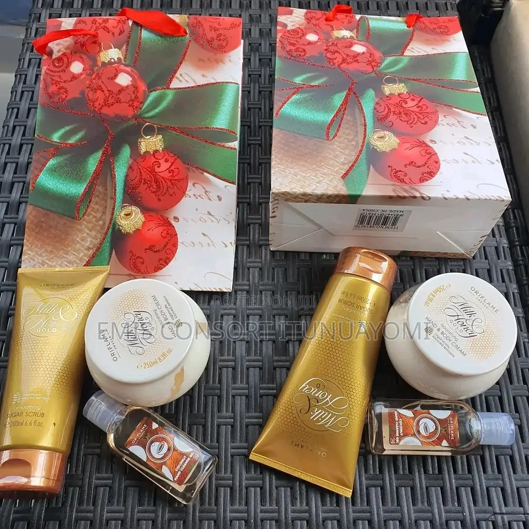 Milk and Honey Smoothing Sugar Gold Scrub