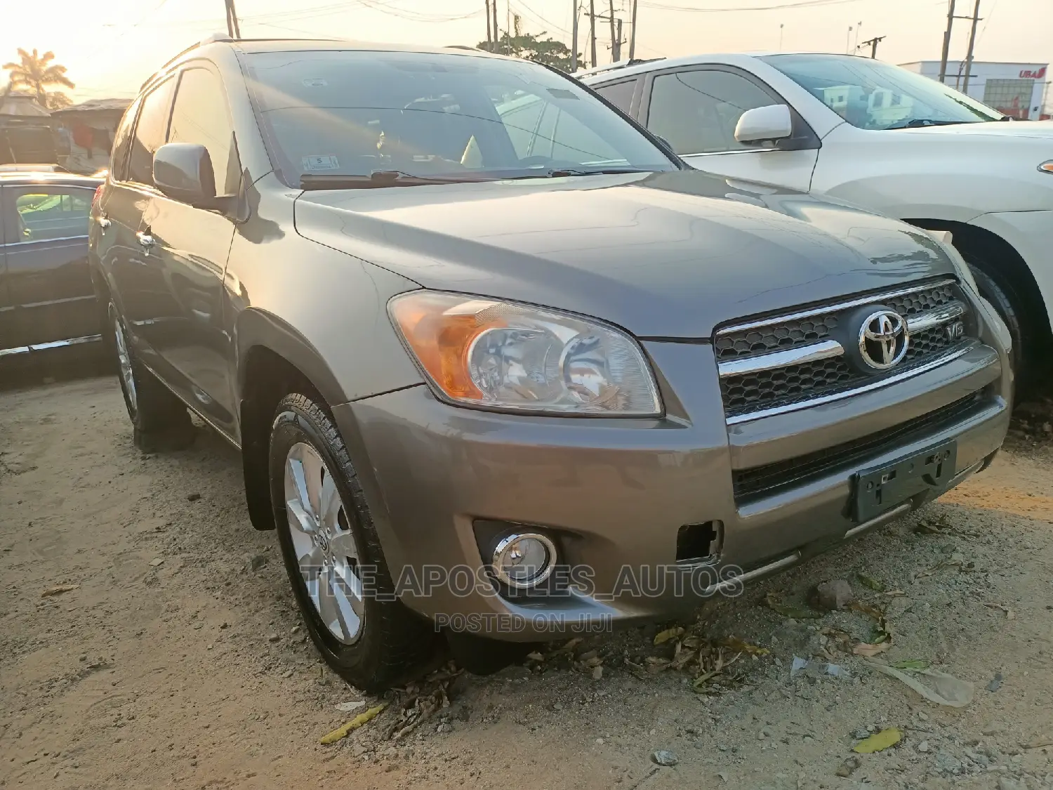 Toyota RAV4 3.5 2011 Brown