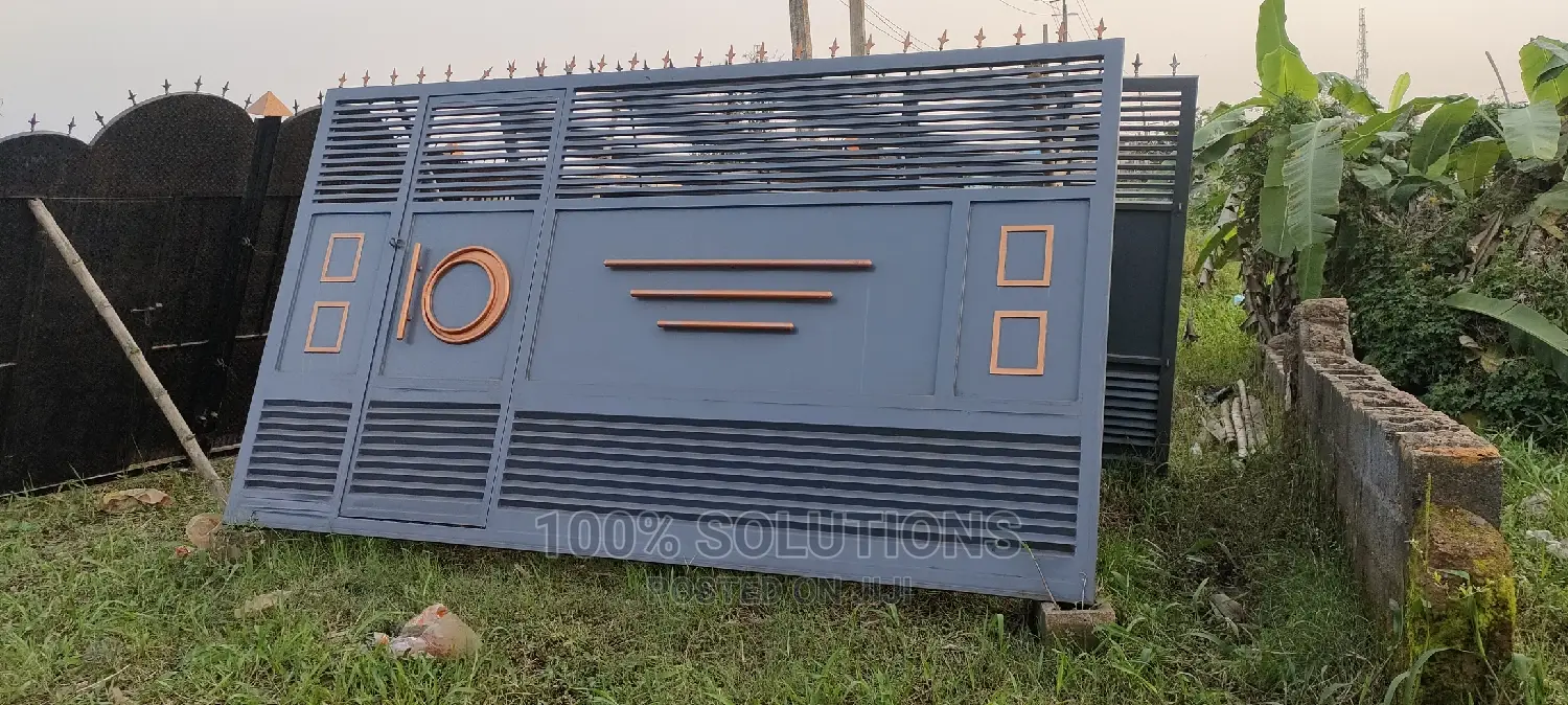 Standard Rolling Gray Gate for Sale