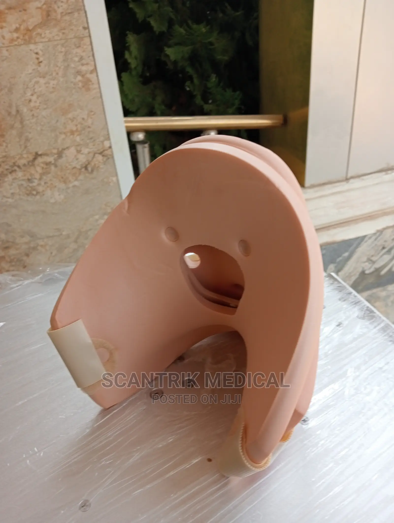 Medical Crevices Collar