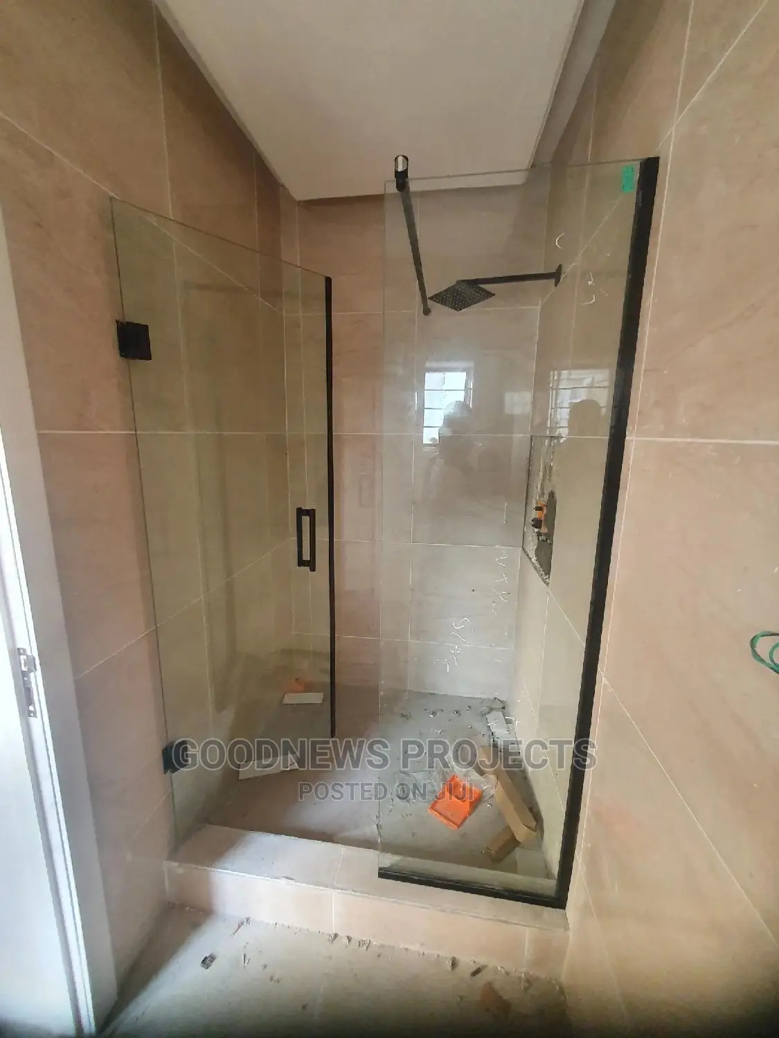 Toilet Frameless Glass Shower