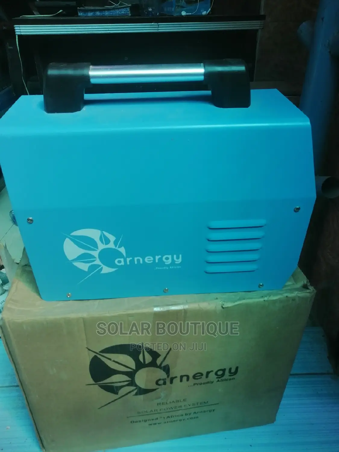 300w Solar Generator With Lithium Battery
