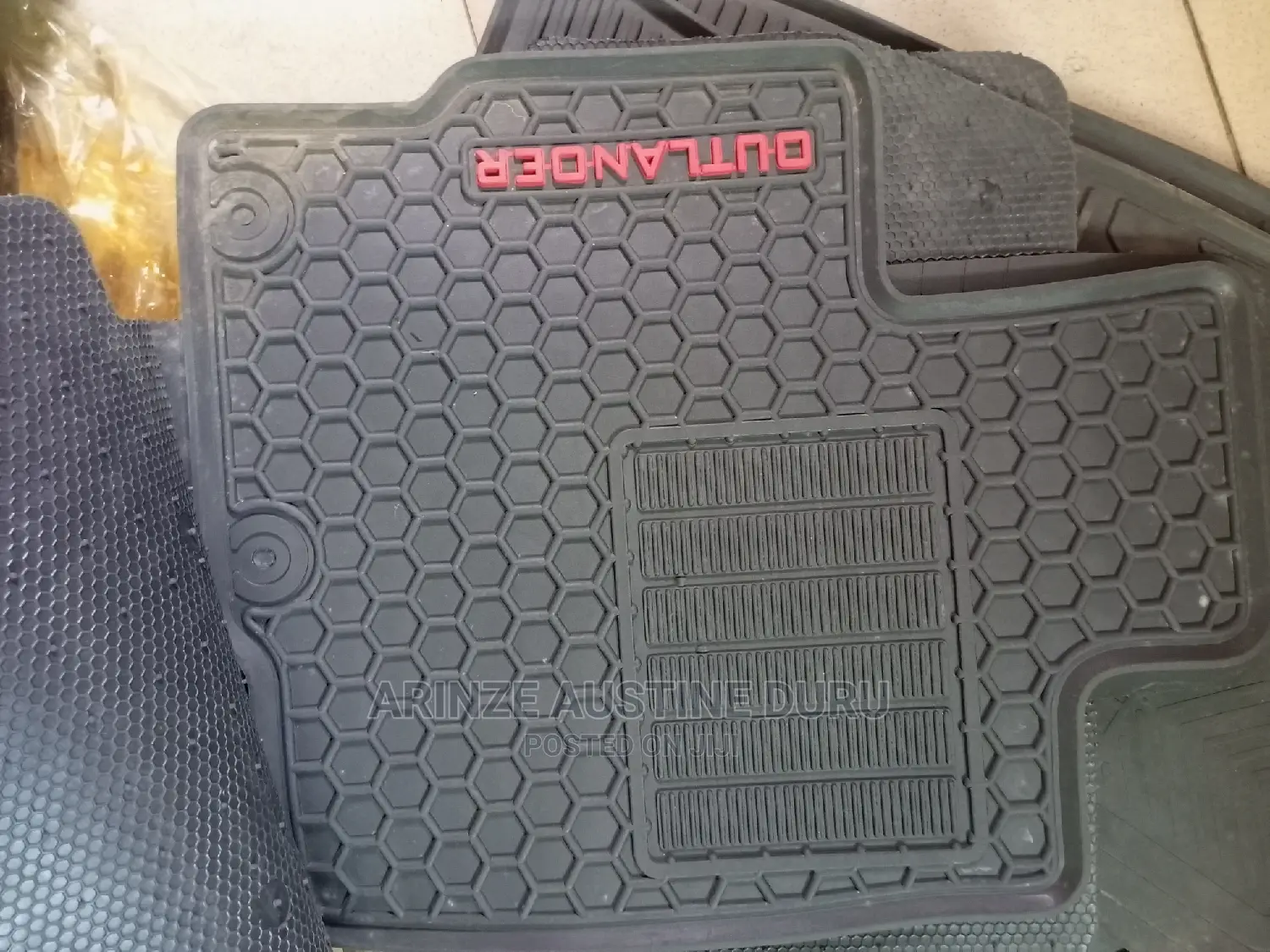 Rubber Floor Mats - Mitsubishi Outlander