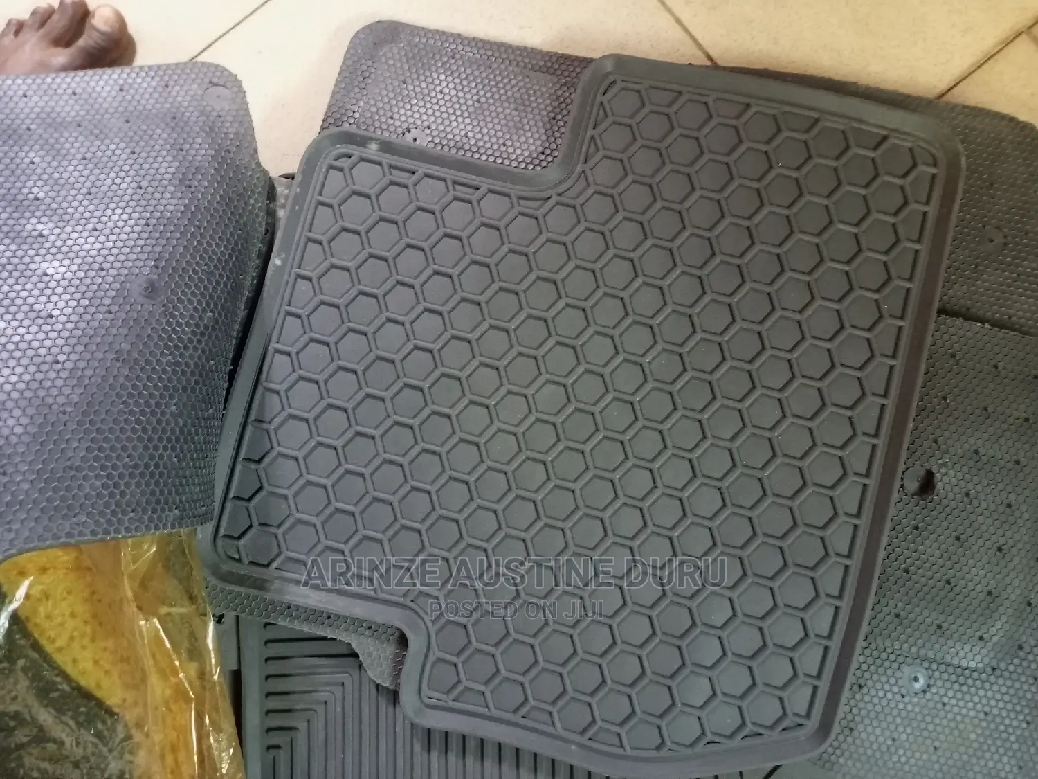 Rubber Floor Mats - Mitsubishi Outlander