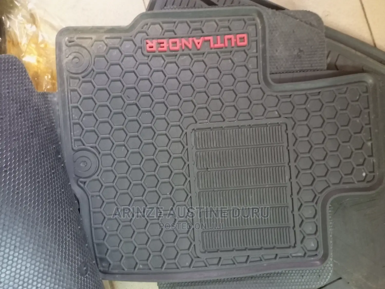 Rubber Floor Mats - Mitsubishi Outlander