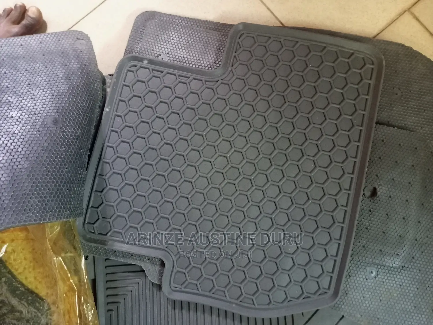Rubber Floor Mats - Mitsubishi Outlander