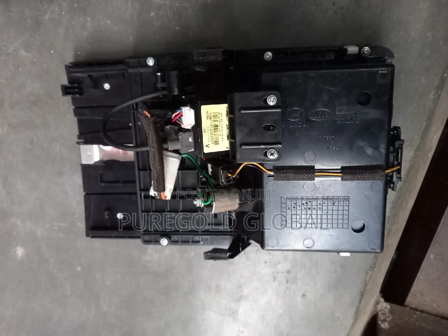Centre Console for Kia Cadenza 2014