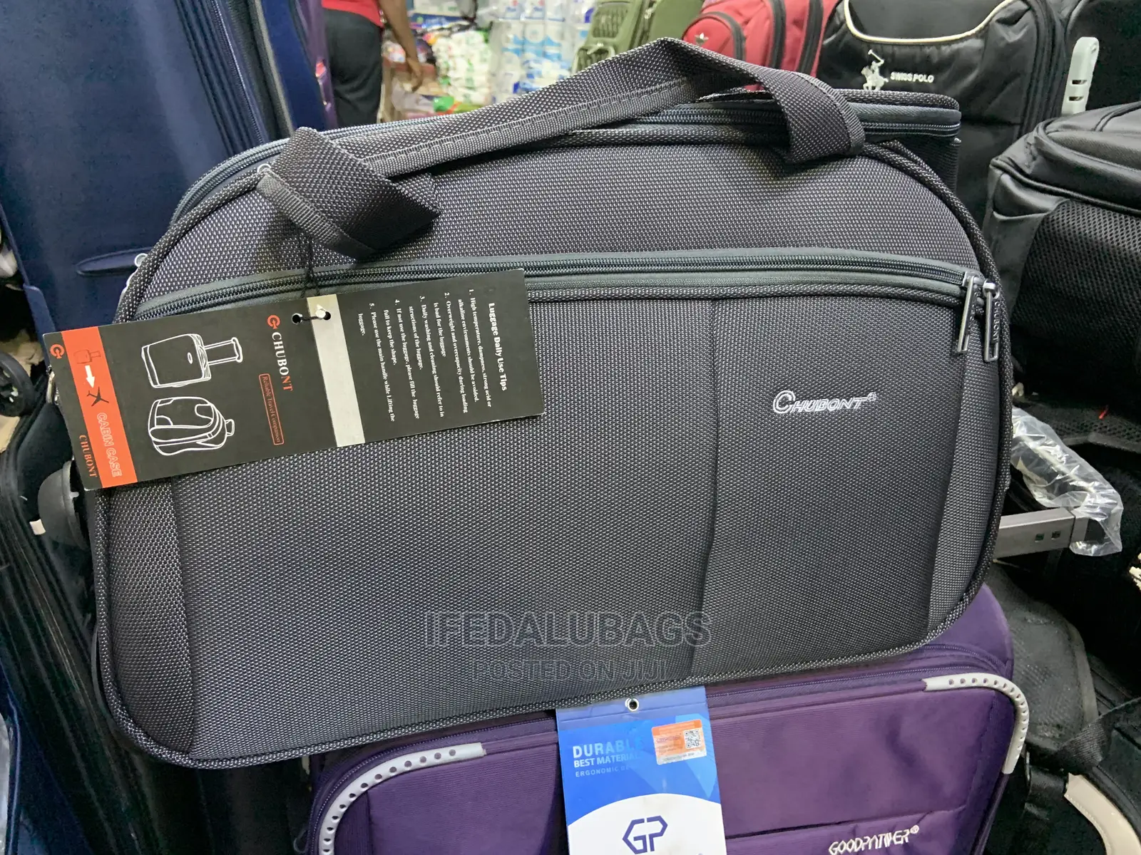Small Size Quality Imported Traveling Luggage With Wheels