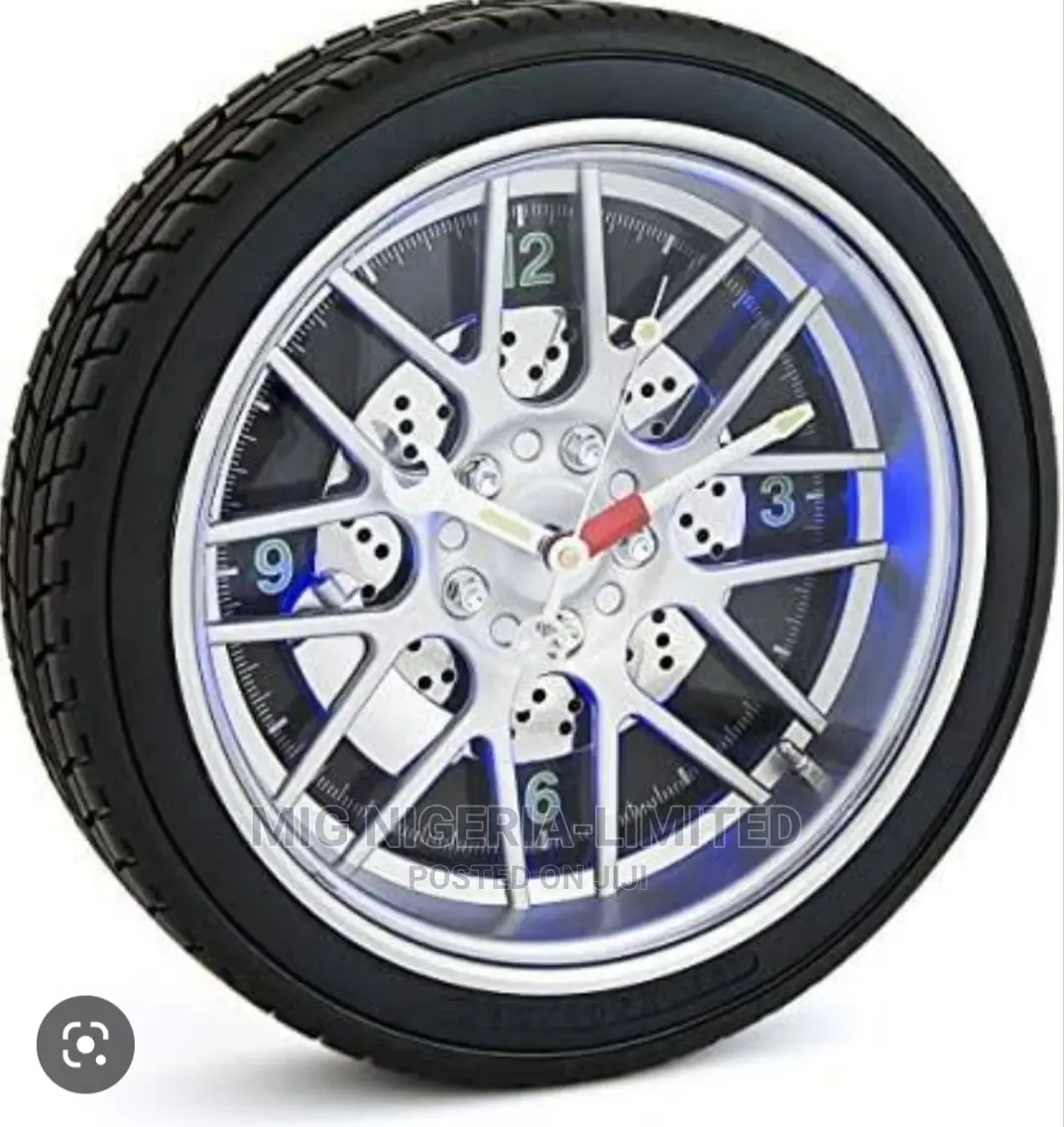 Glass Wheel Wall Clock Tyre Design Rubber Decoration Clock 50cm