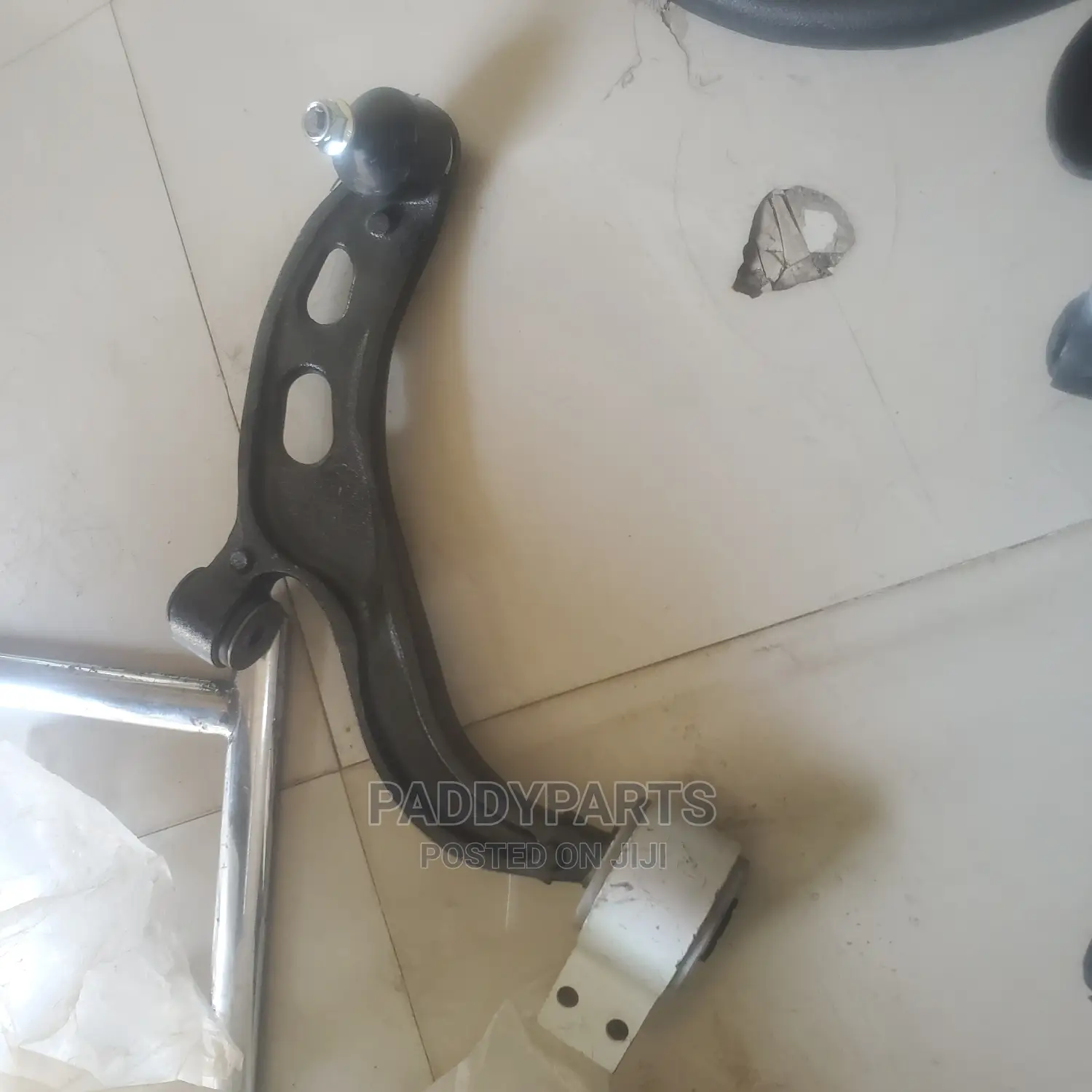 Ford Taurus Lower Control Arm