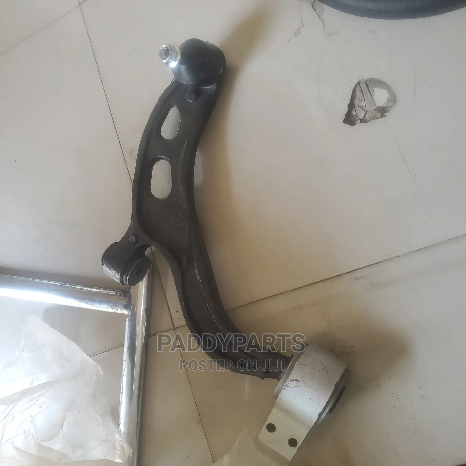 Ford Taurus Lower Control Arm