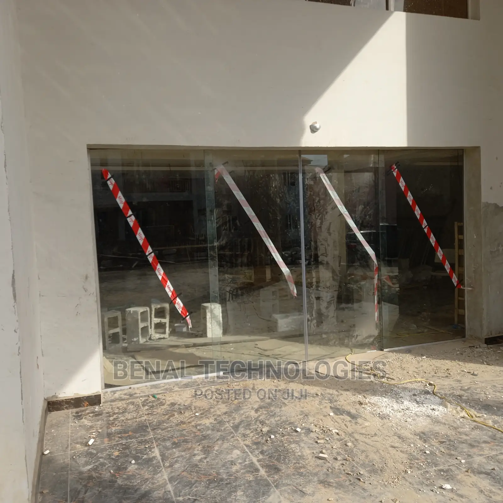 Authentic Glass Auto Door in Jalingo