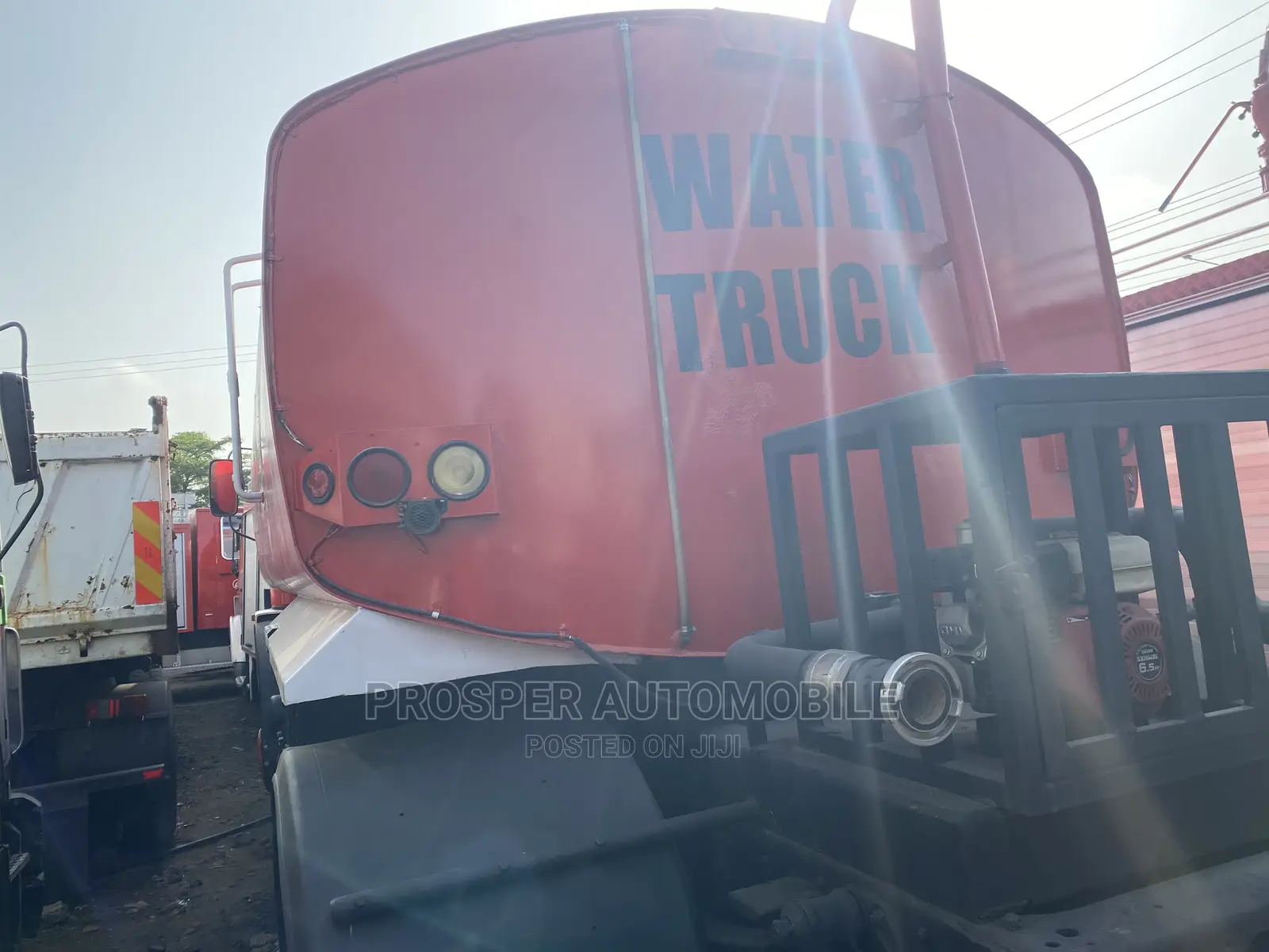 Watar Tank Truck