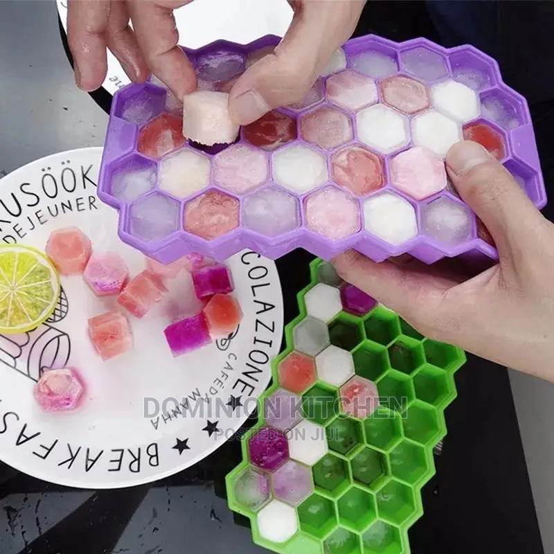 Ice Cube Maker
