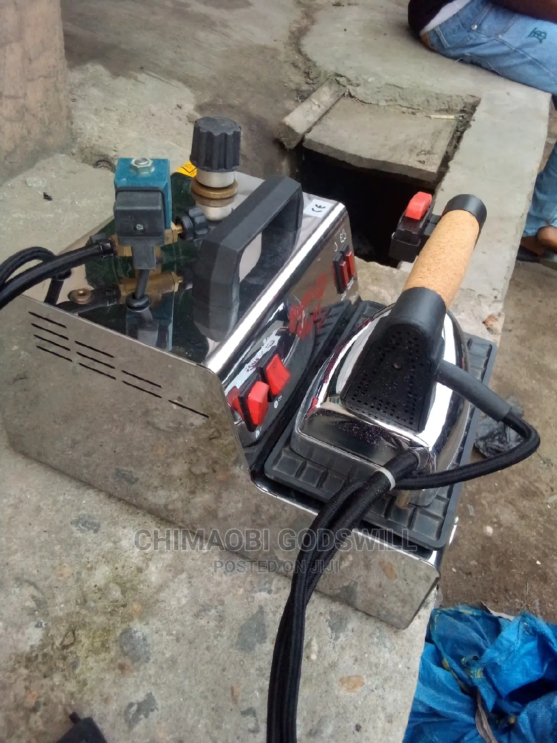 Industrial Steaming Iron