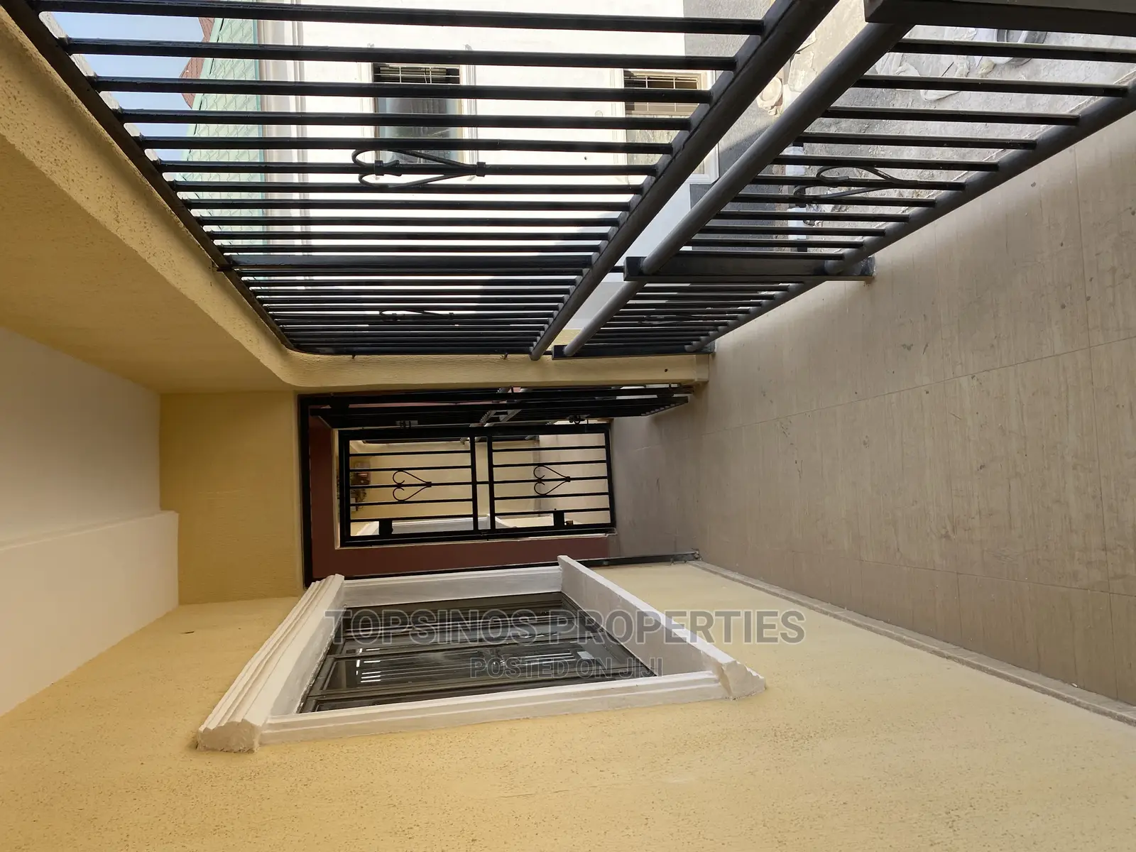 2bdrm Block of Flats in Dawaki for rent