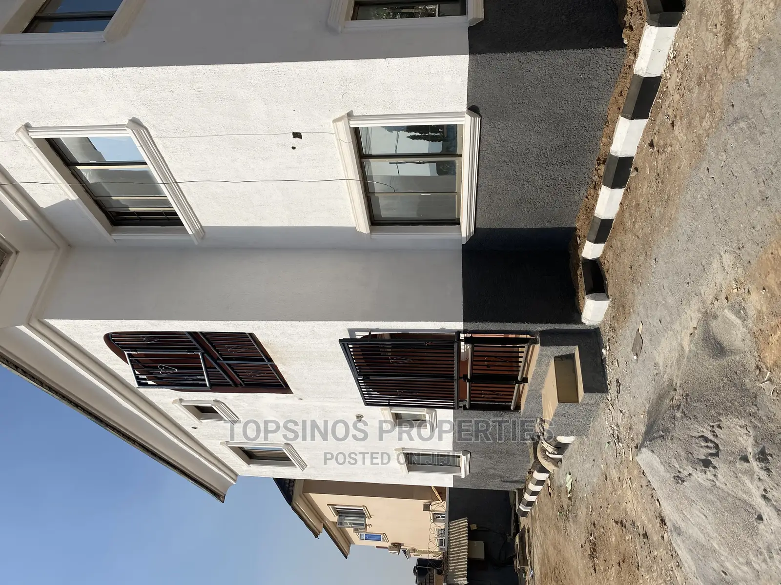 2bdrm Block of Flats in Dawaki for rent