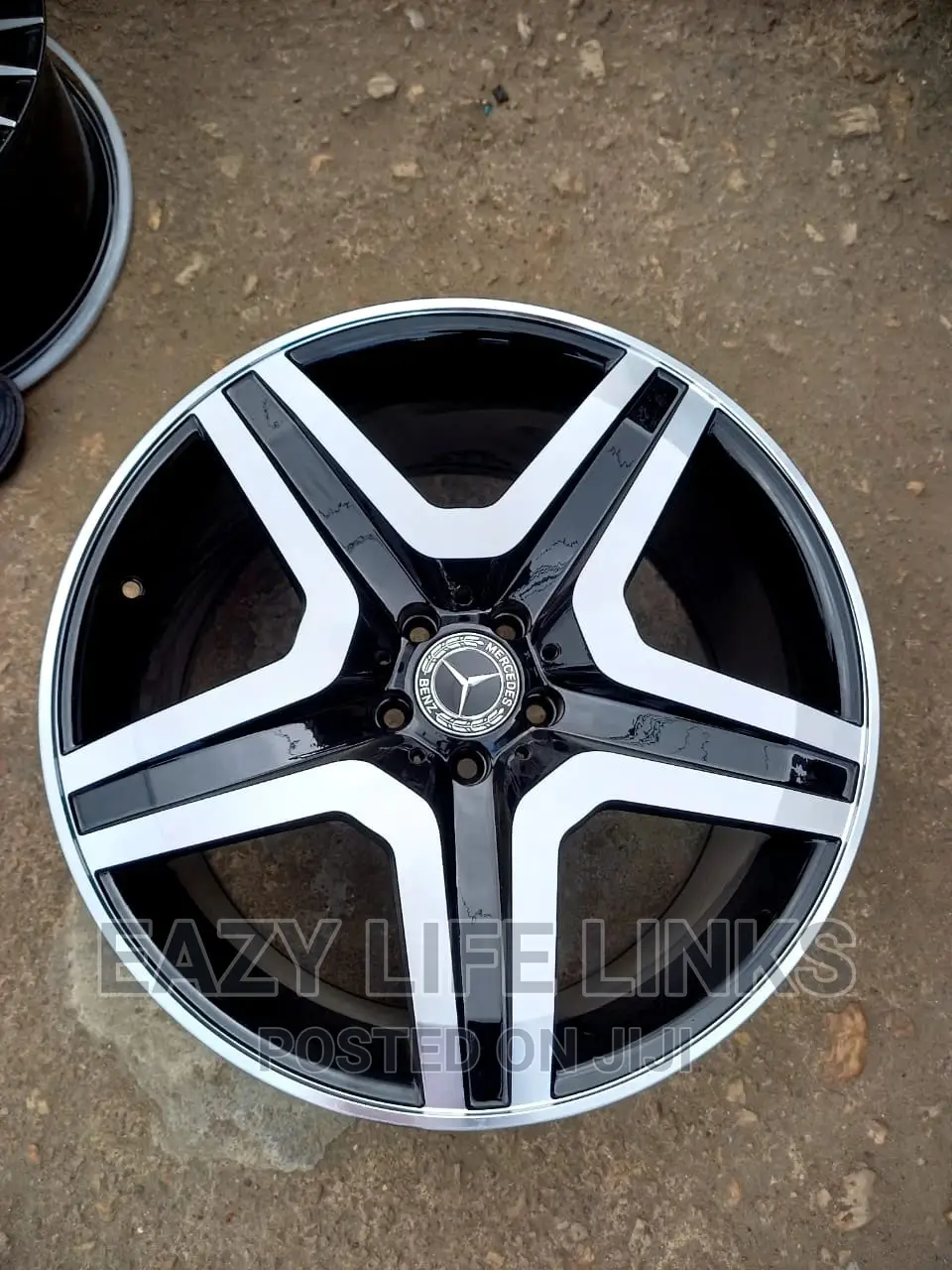 Mercedes Rim