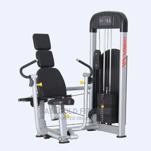 A05 Seated Chest Press