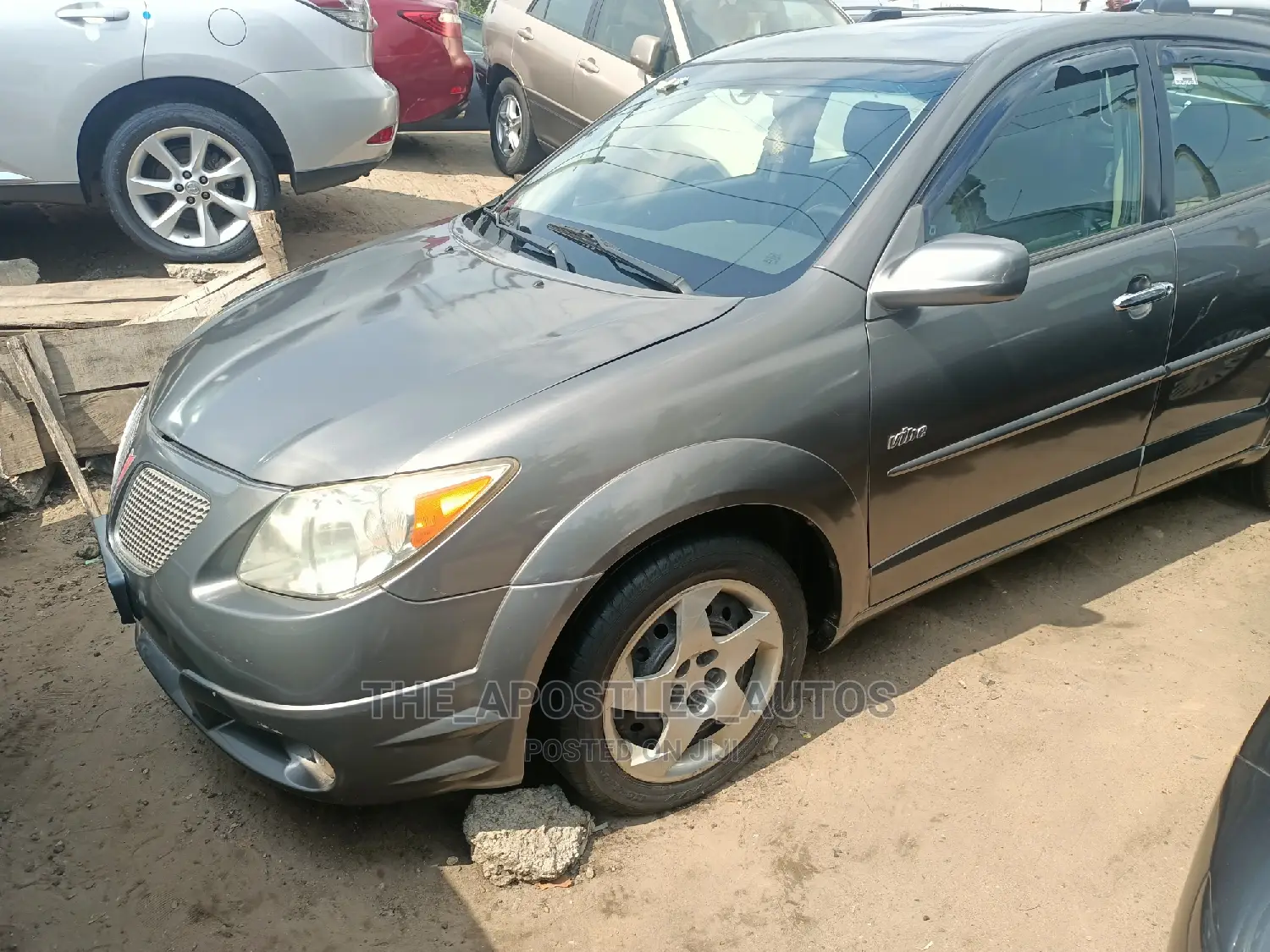 Pontiac Vibe AWD 2006 Gray