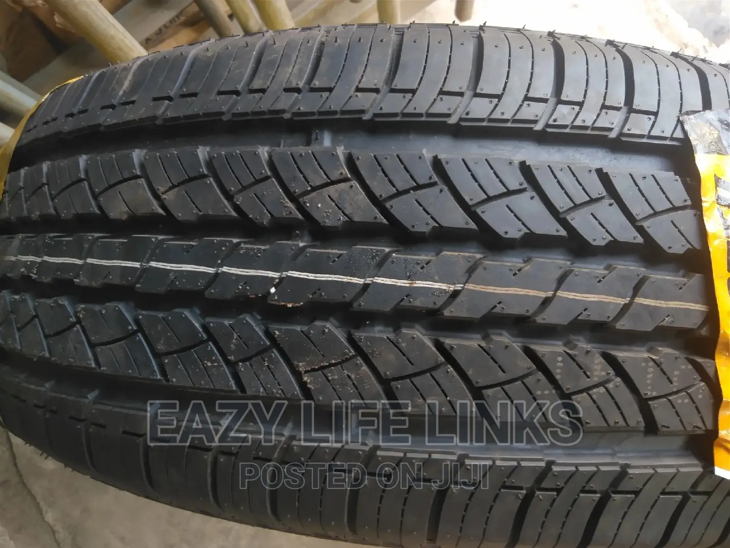 265/70r18 Winda Tire