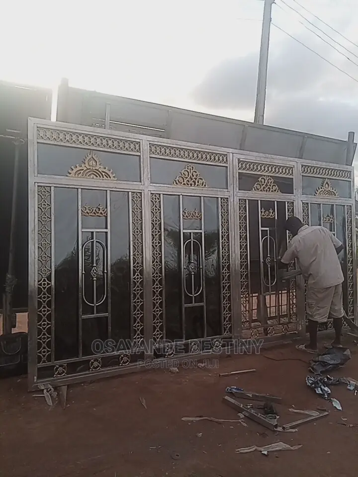 Handrails and Gate for Sale