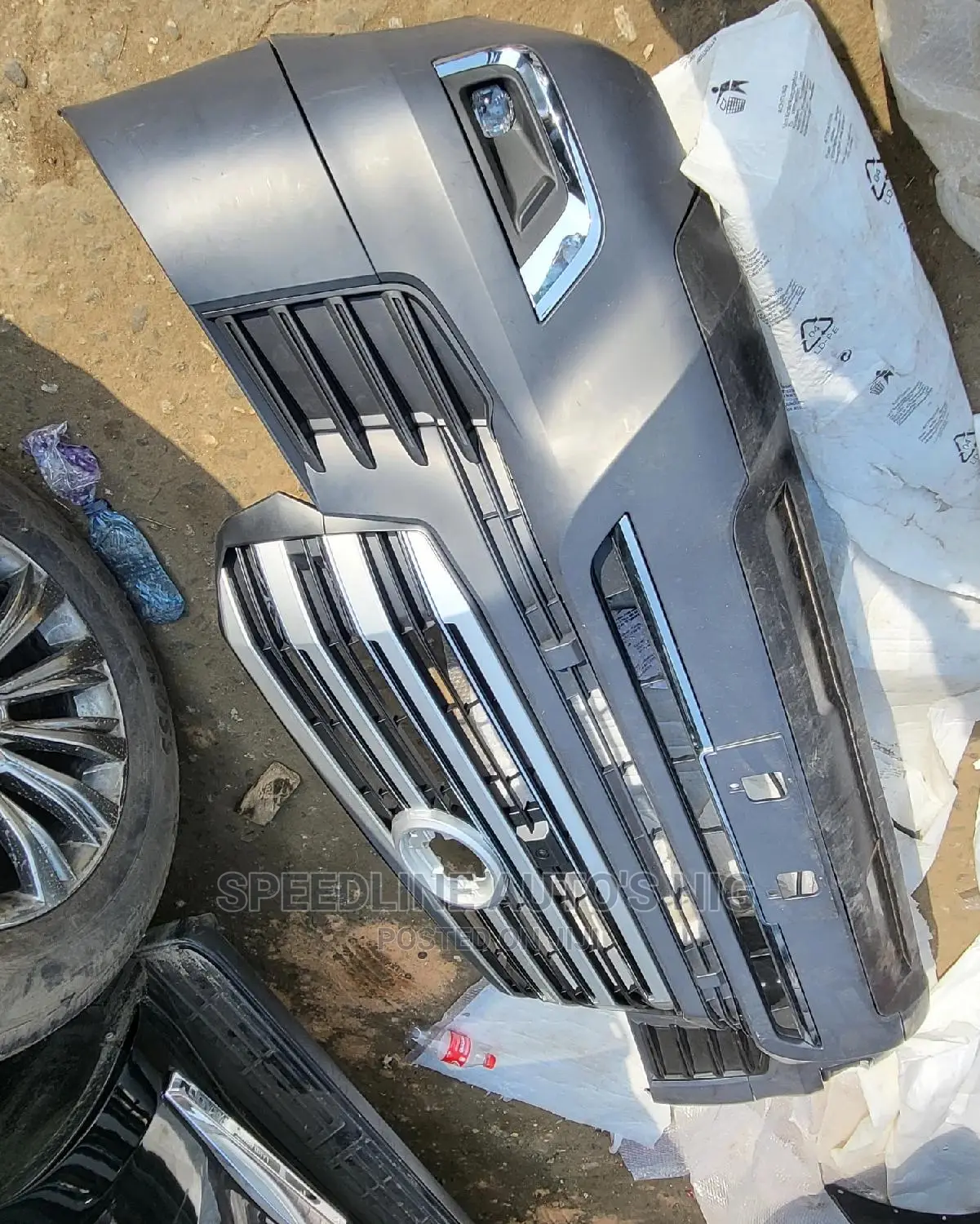 Complete Front Bumper Toyota Land Cruiser 2022/2023 Model