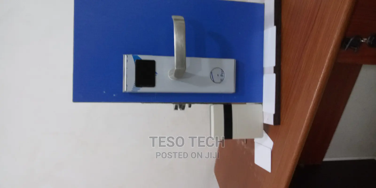 Intelligent and Safe Hotel RFID Card Lock