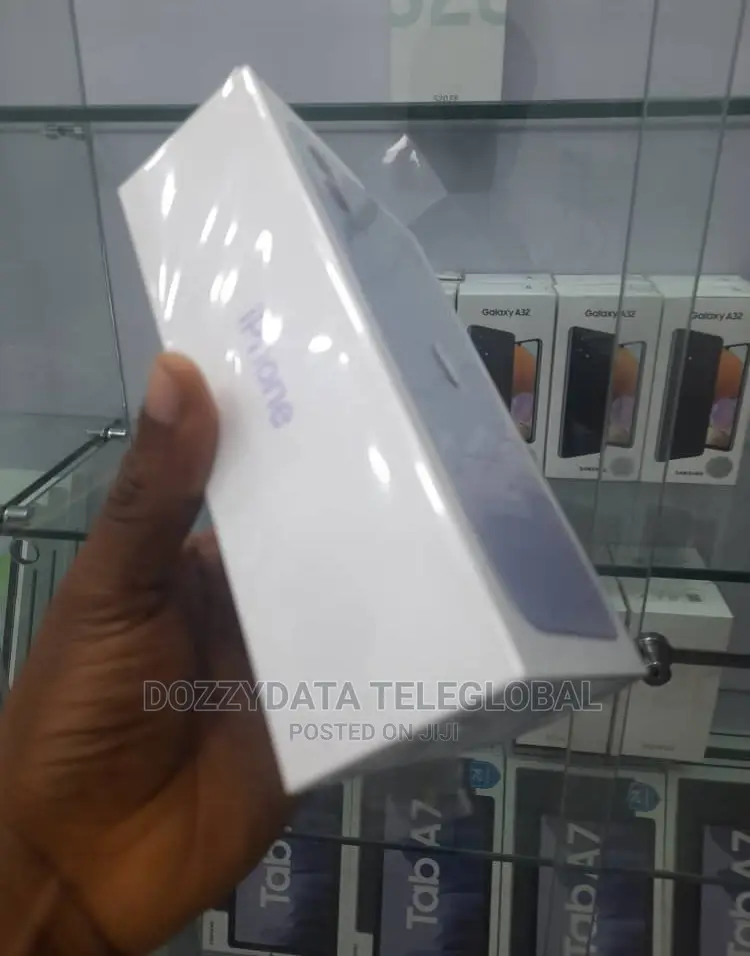 New Apple iPhone 11 64 GB
