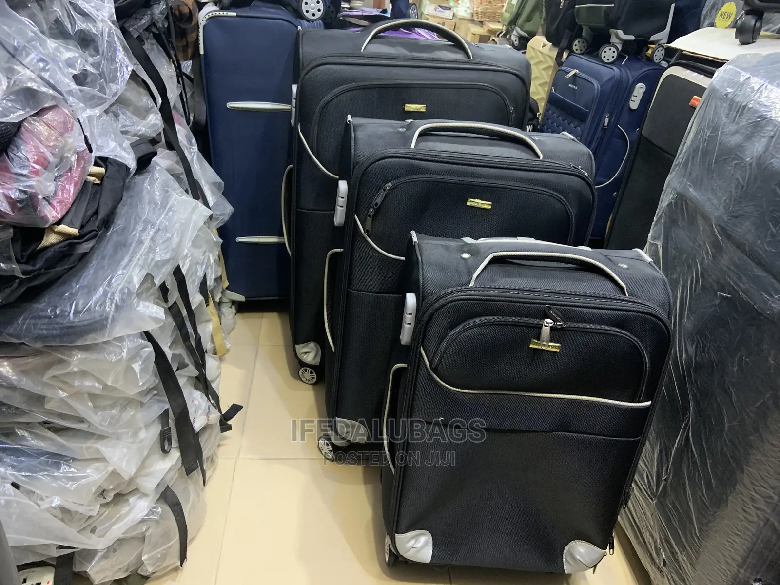 Set of Black Durable Traveling Luggage