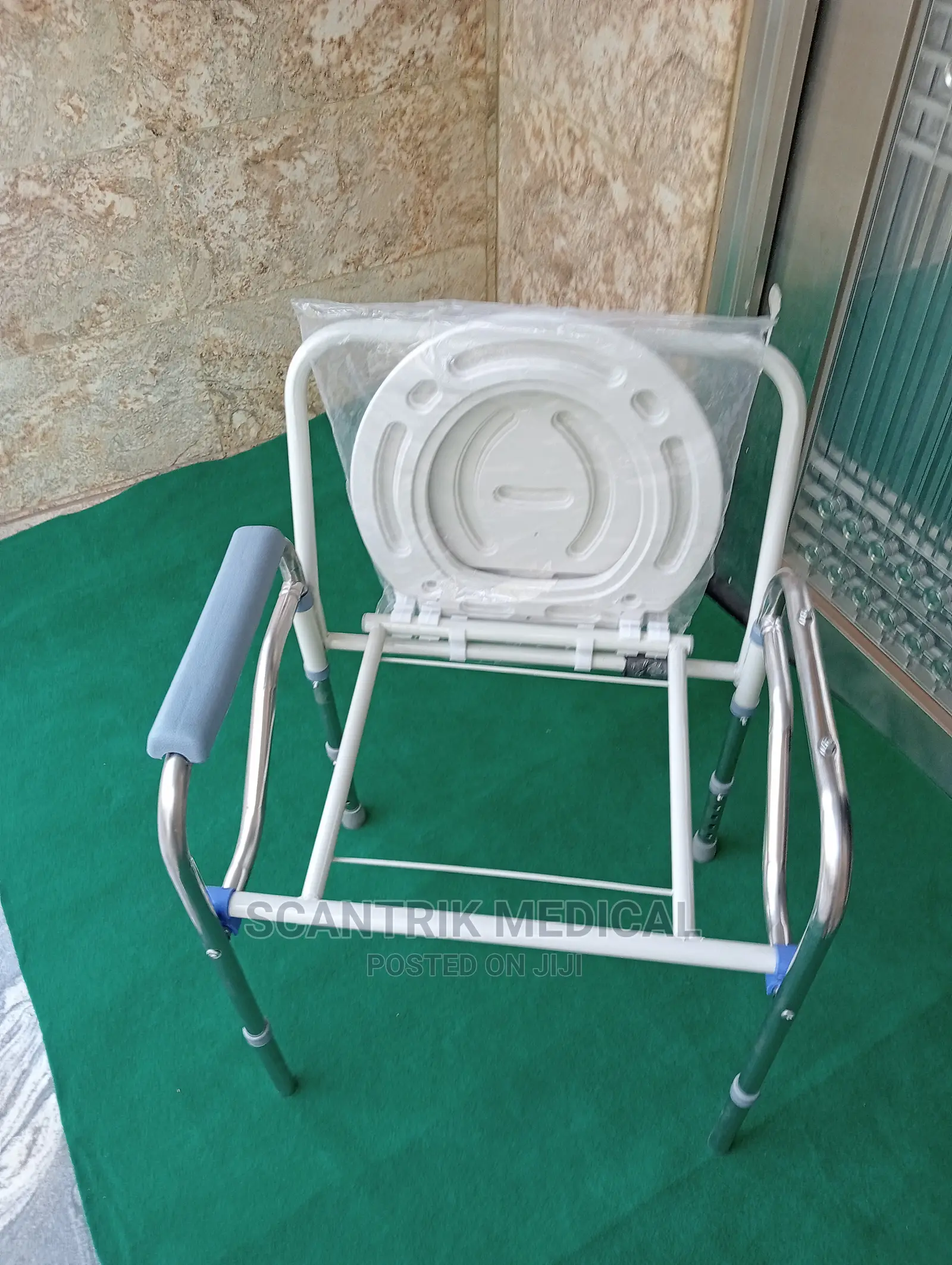 Commode Commode in Medical Supplies Equipment