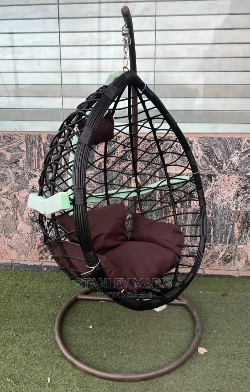 Quality Rattan Made Outdoor/Indoor Hanging Swing Chair.