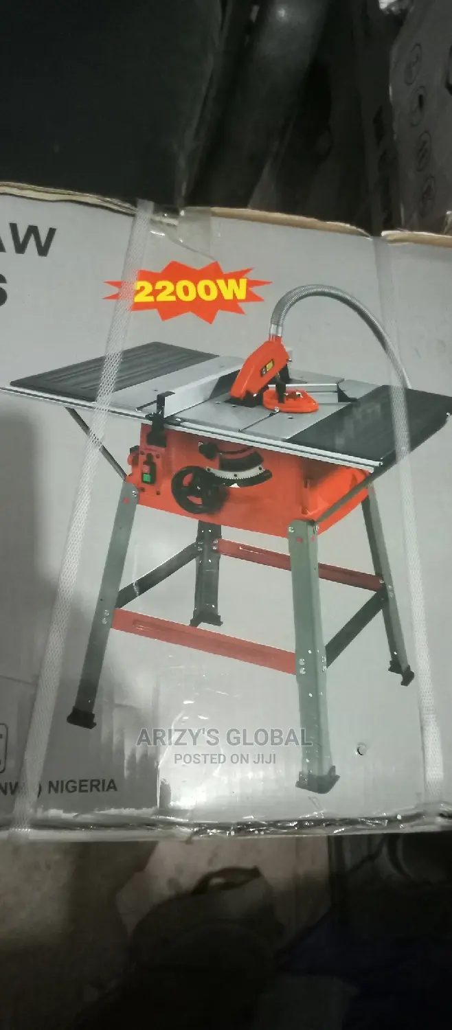 Table Saw Machine