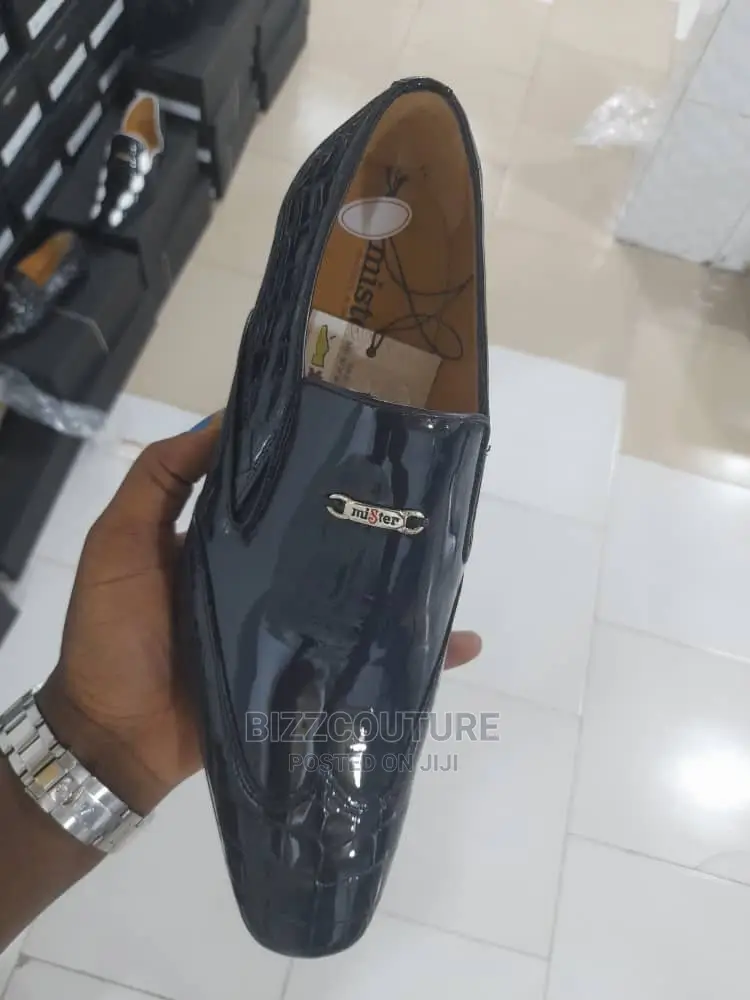MISTER SHOES Top Notch Shoes Available in Store