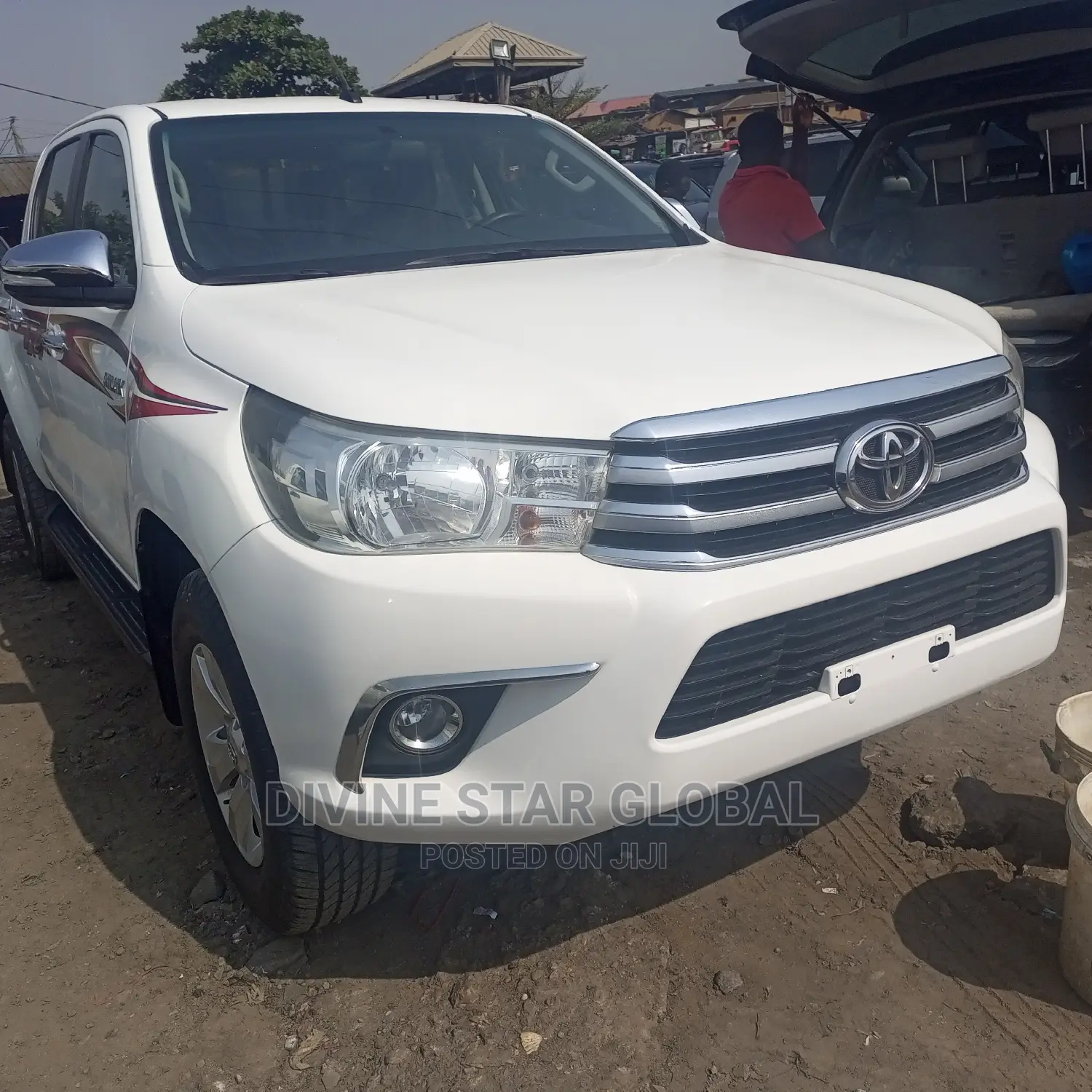 Toyota Hilux 2017 White