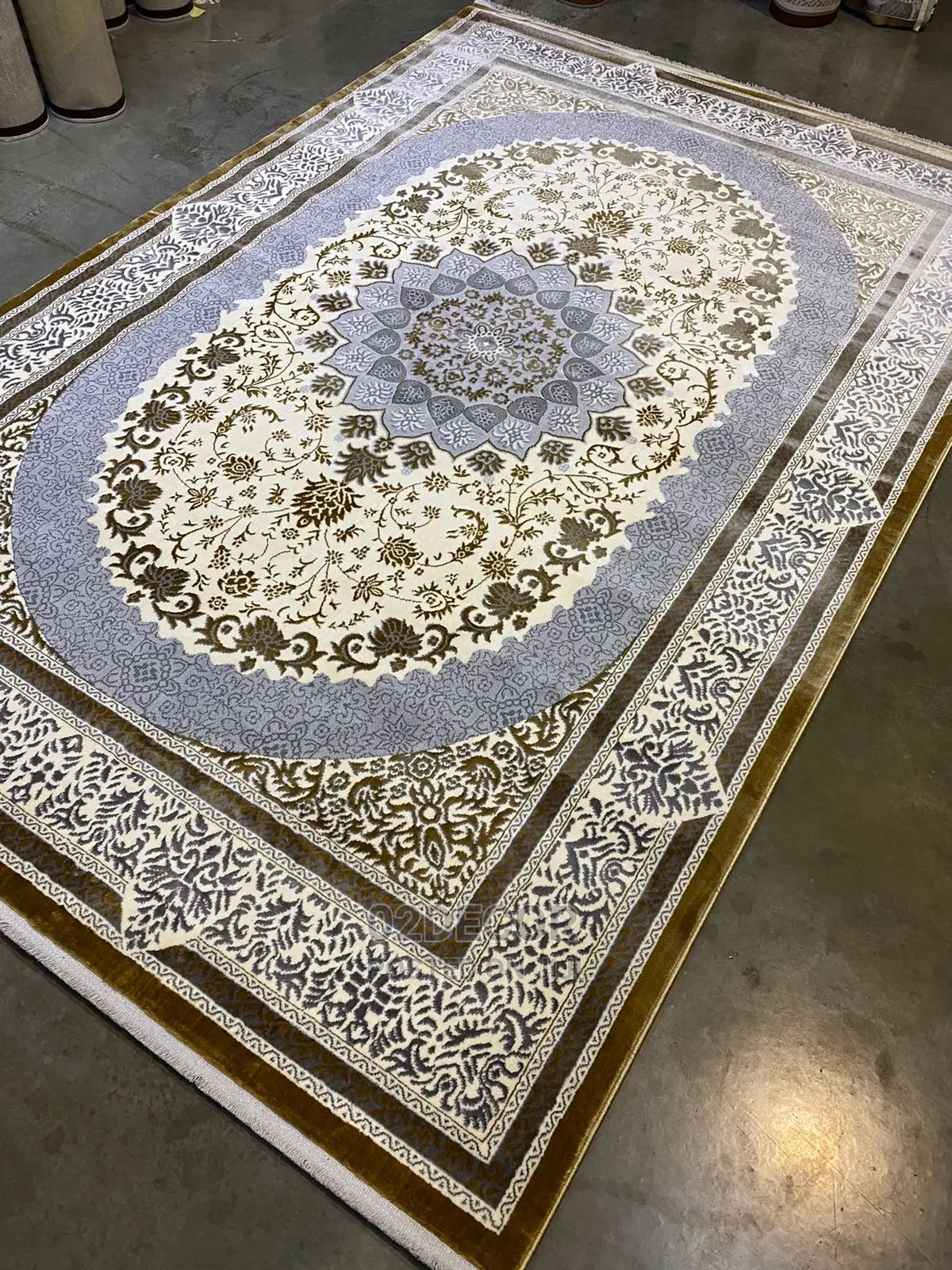 Luxury Arabian 5 X 7 Design Living Room Soft Center Rugs.