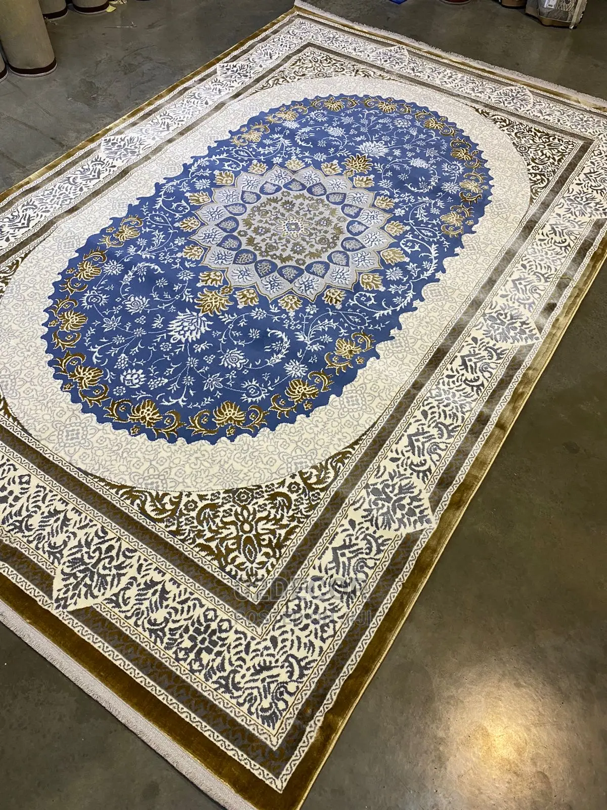 Luxury Arabian 5 X 7 Design Living Room Soft Center Rugs.