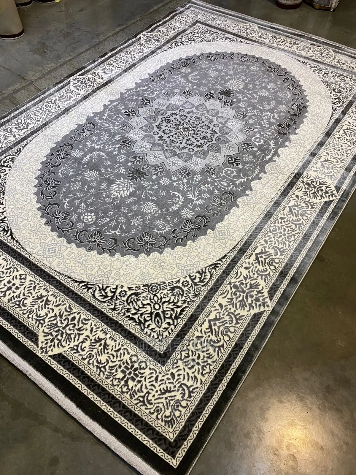 Luxury Arabian 5 X 7 Design Living Room Soft Center Rugs.