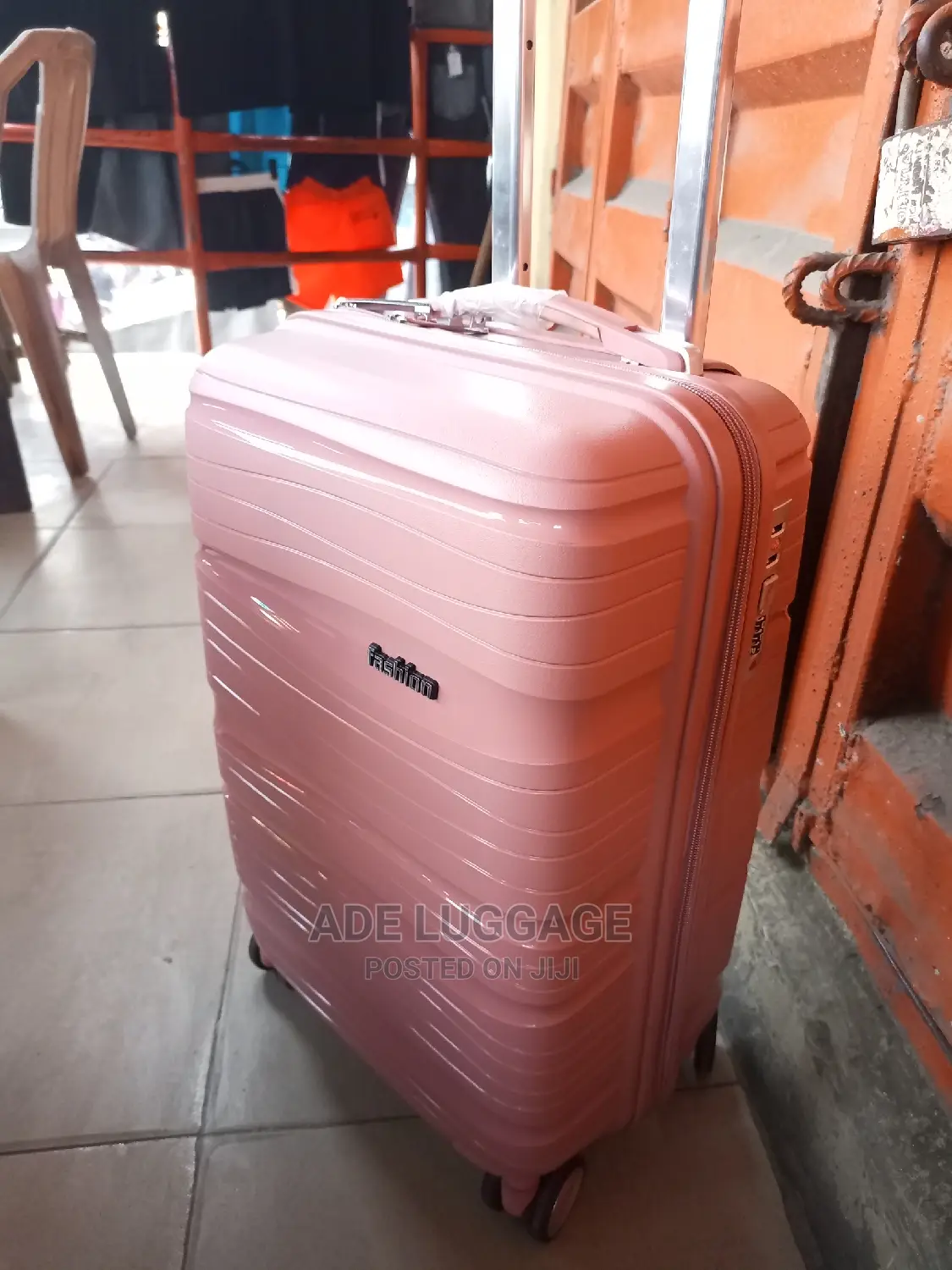 High Fashion Luggage Box Collection