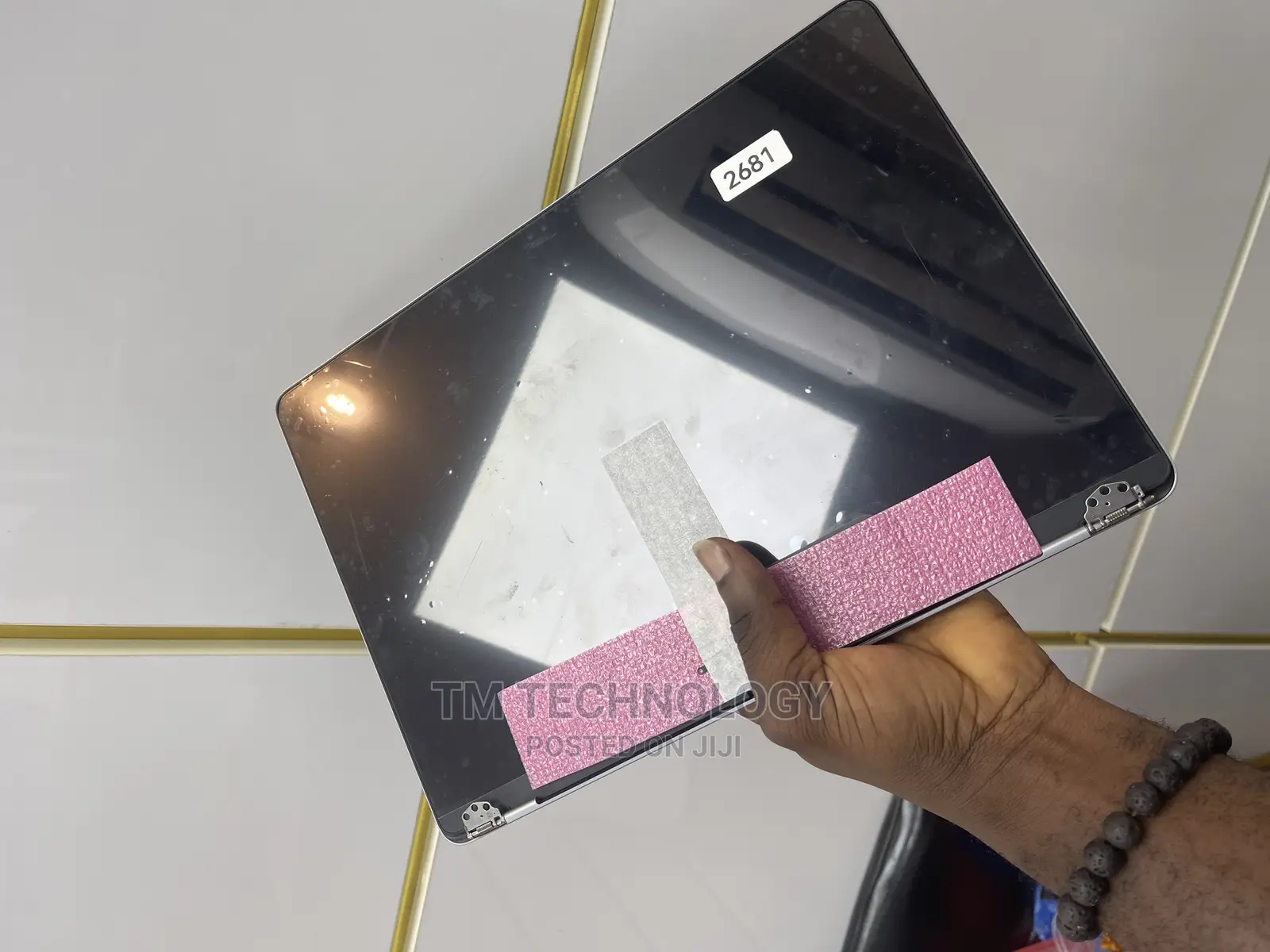 Macbook Air M2 Screen Replacement