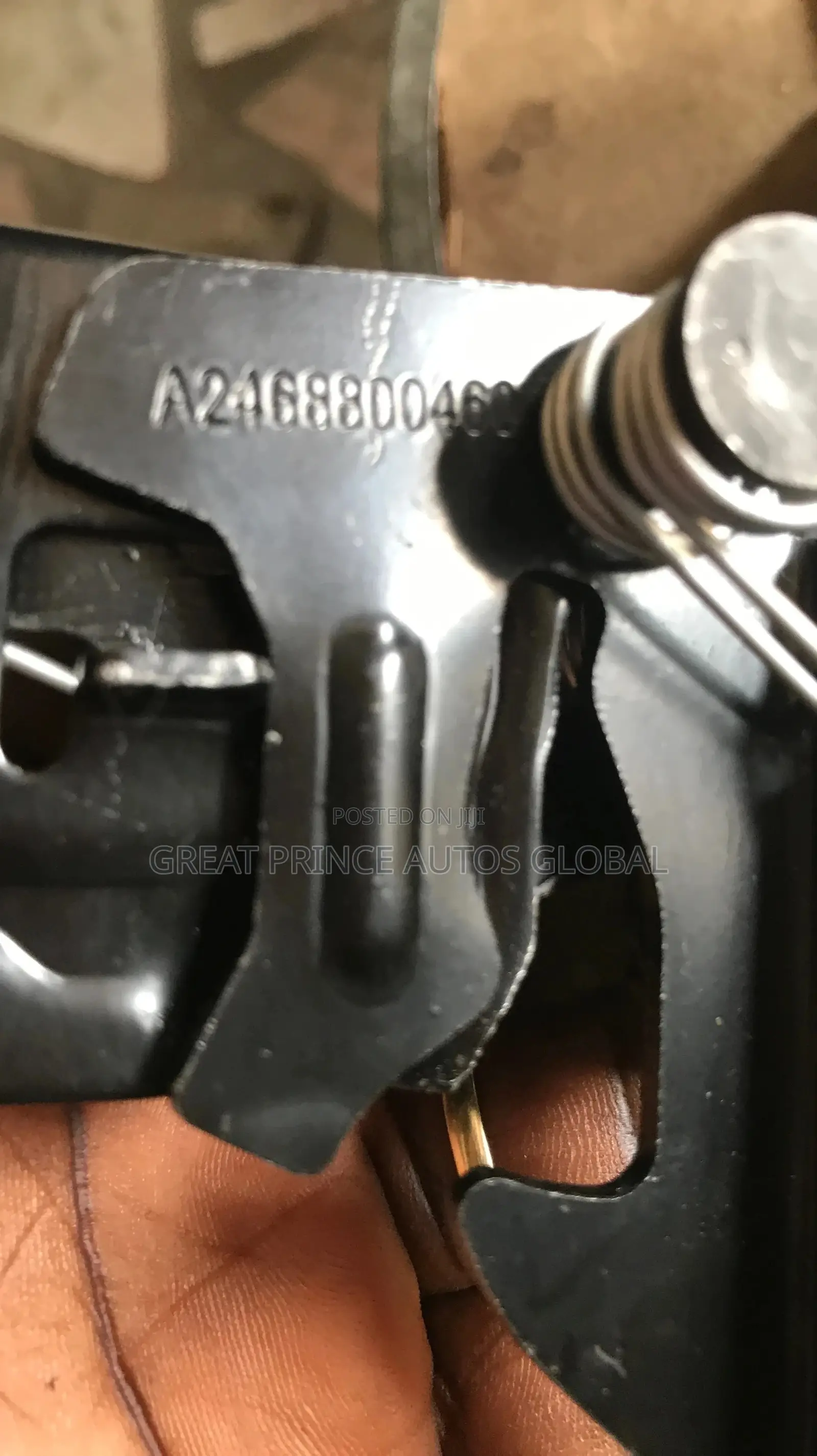 Bonnet Lock CLA /GLA 246