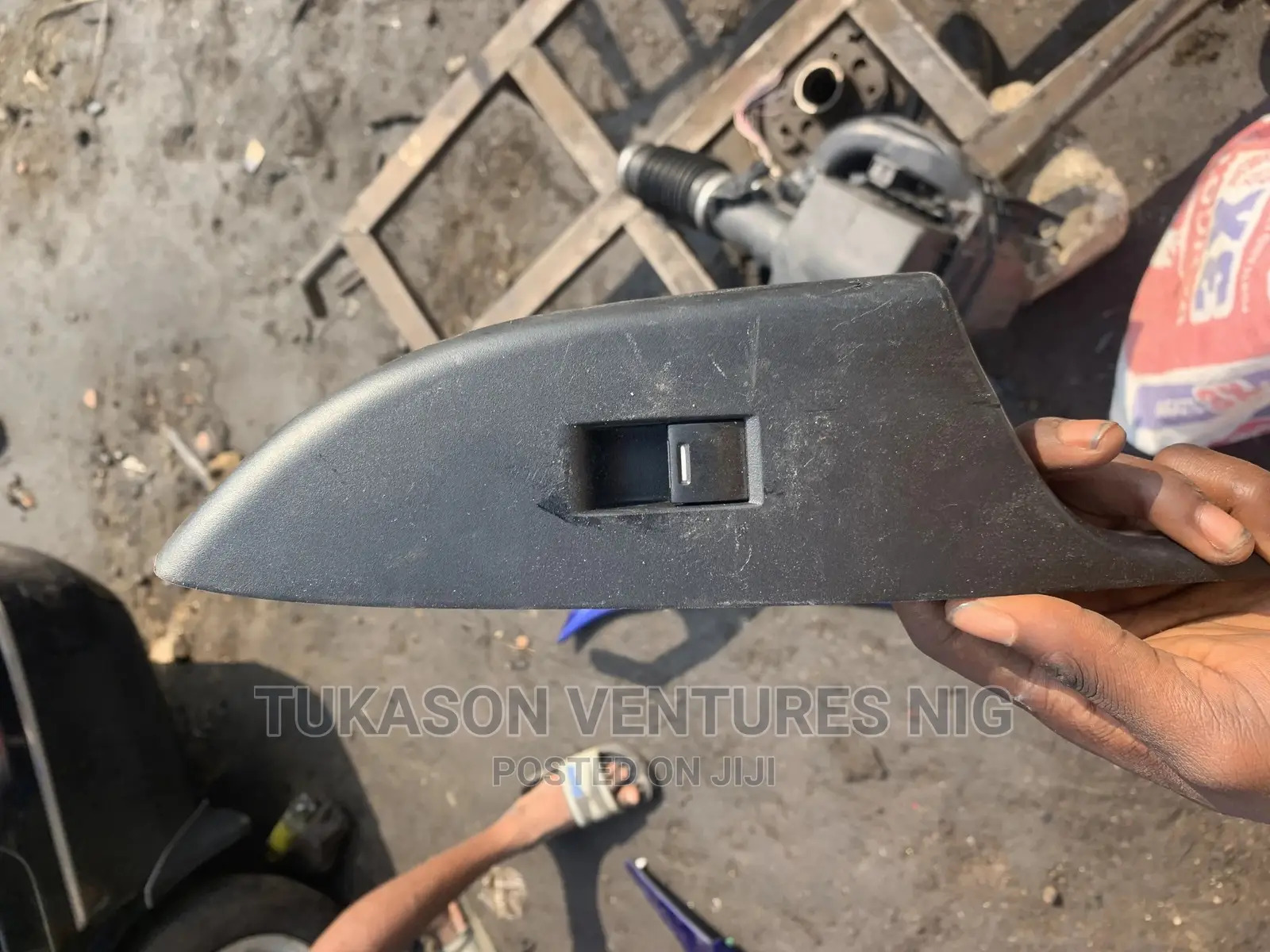Pressing Button Honda Accord 2021 Front Right Door