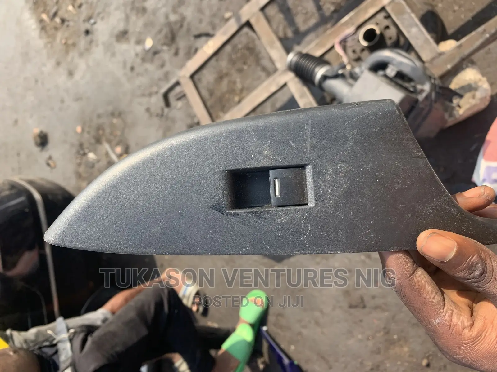 Pressing Button Honda Accord 2021 Front Right Door