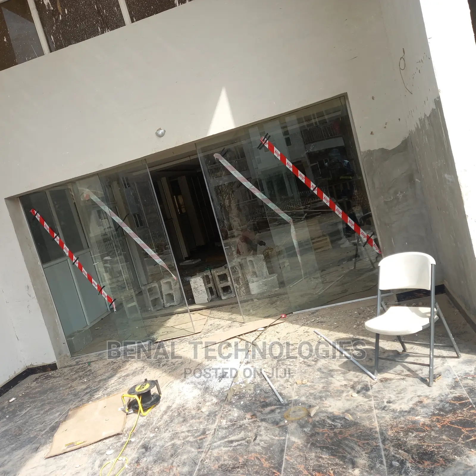 Authentic Glass Auto Door in Yanagoa