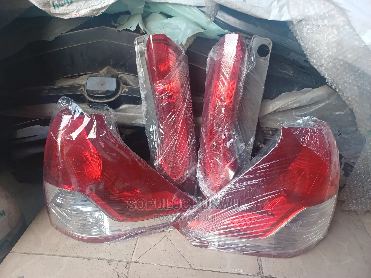 Rear Light's Honda CR-V 2013