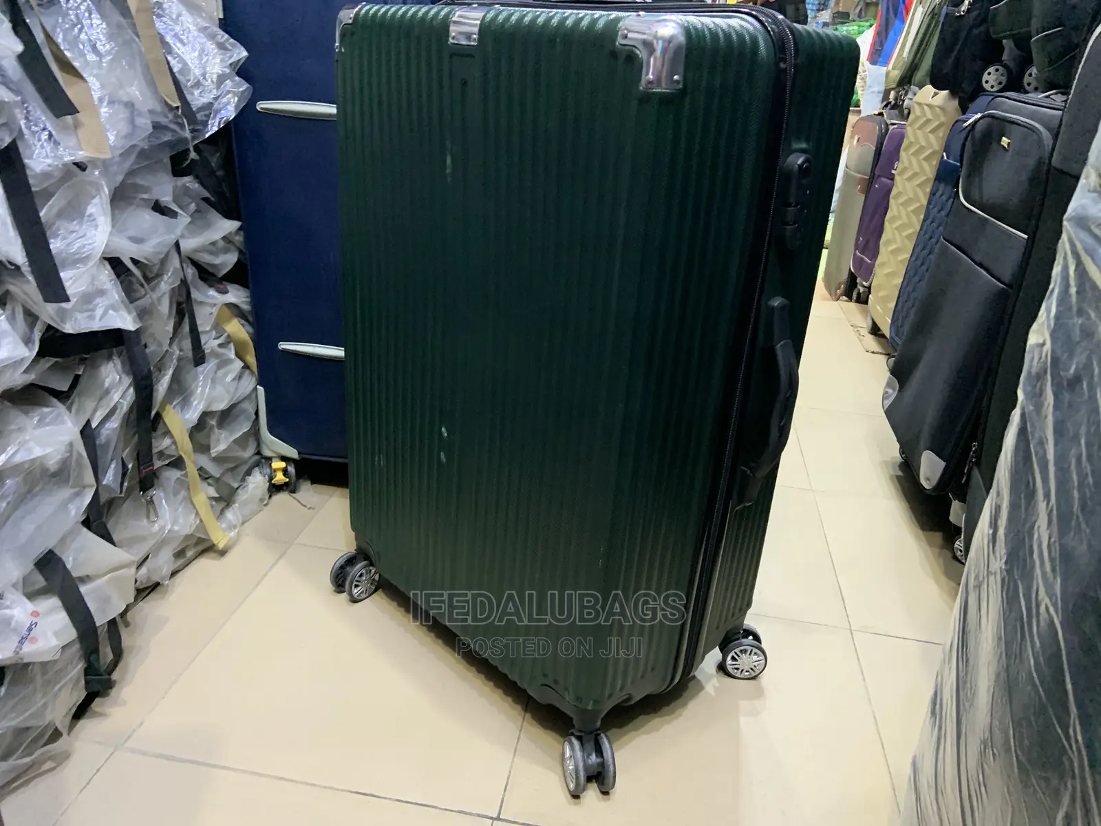Big Size Army Green Plastic Traveling Luggage