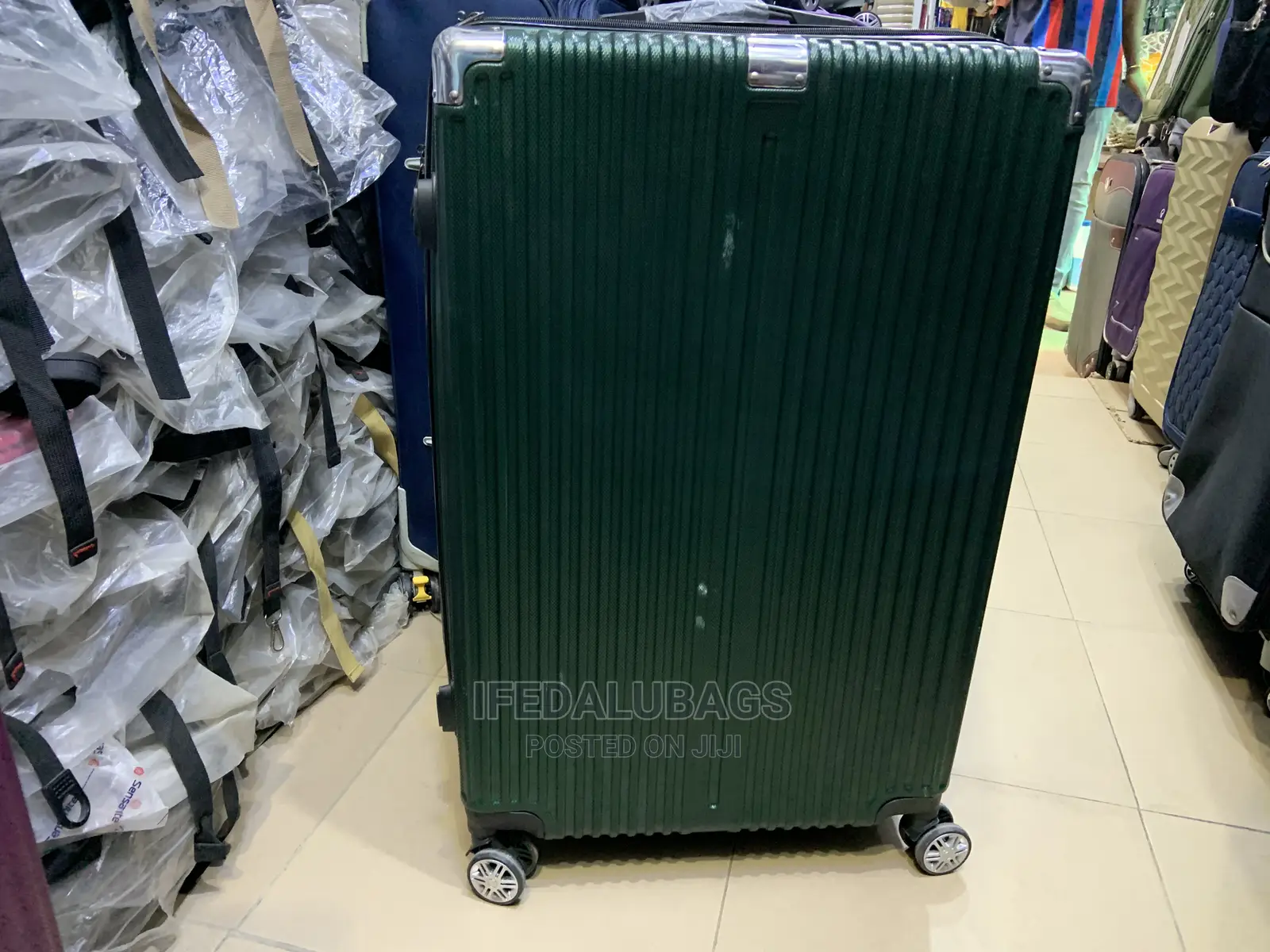 Big Size Army Green Plastic Traveling Luggage