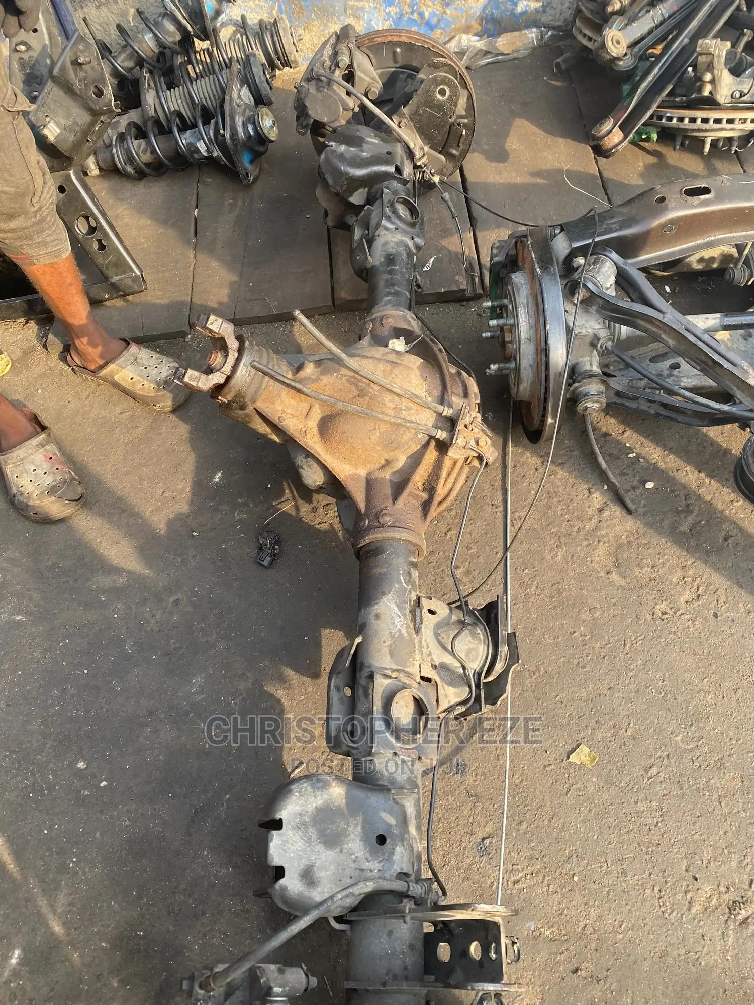 Back Axle Escalade Suburban Tahoe Yukon Avalanche Silverado