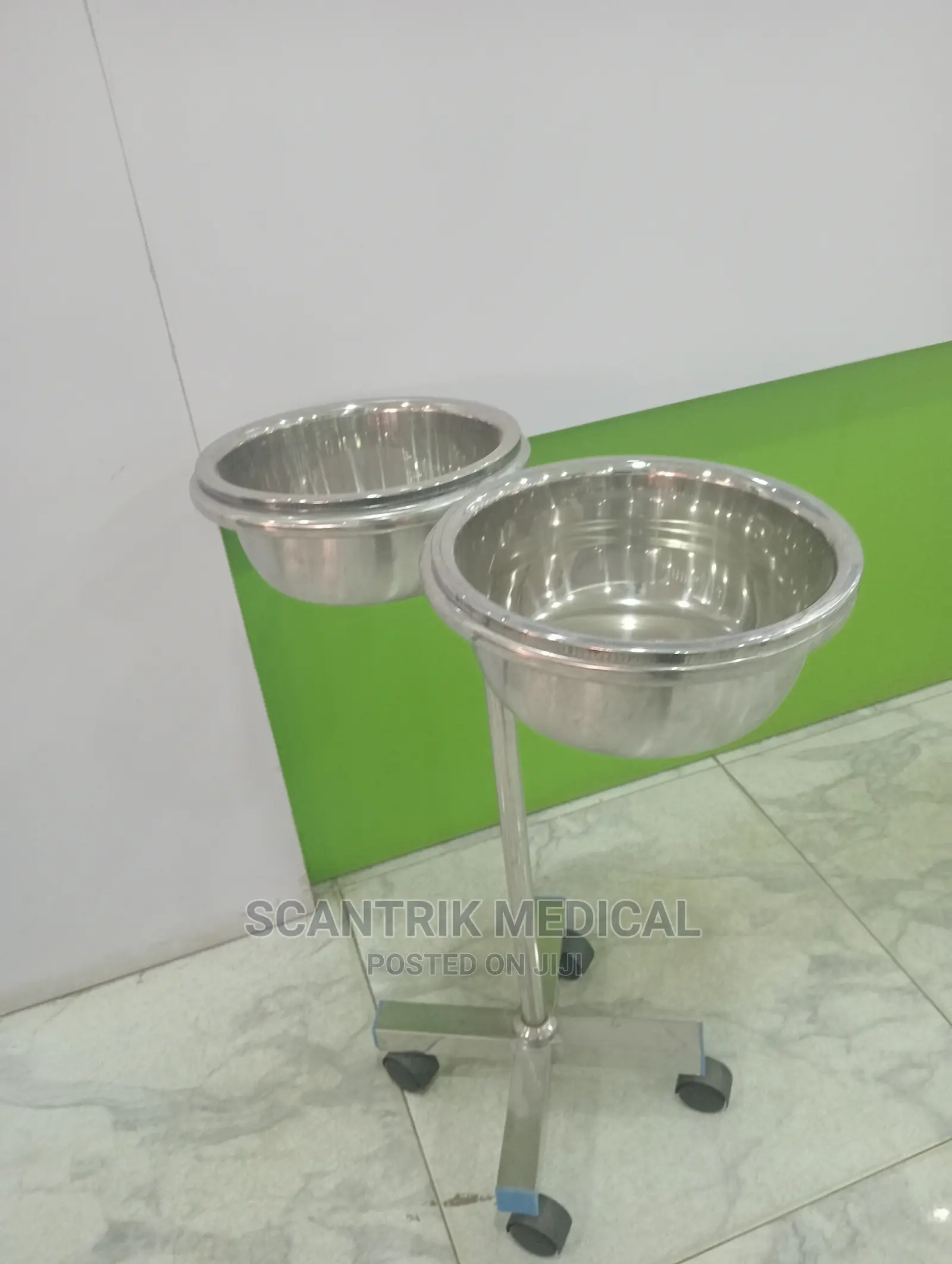 Hospital Wash Basin Stand Double Bowl