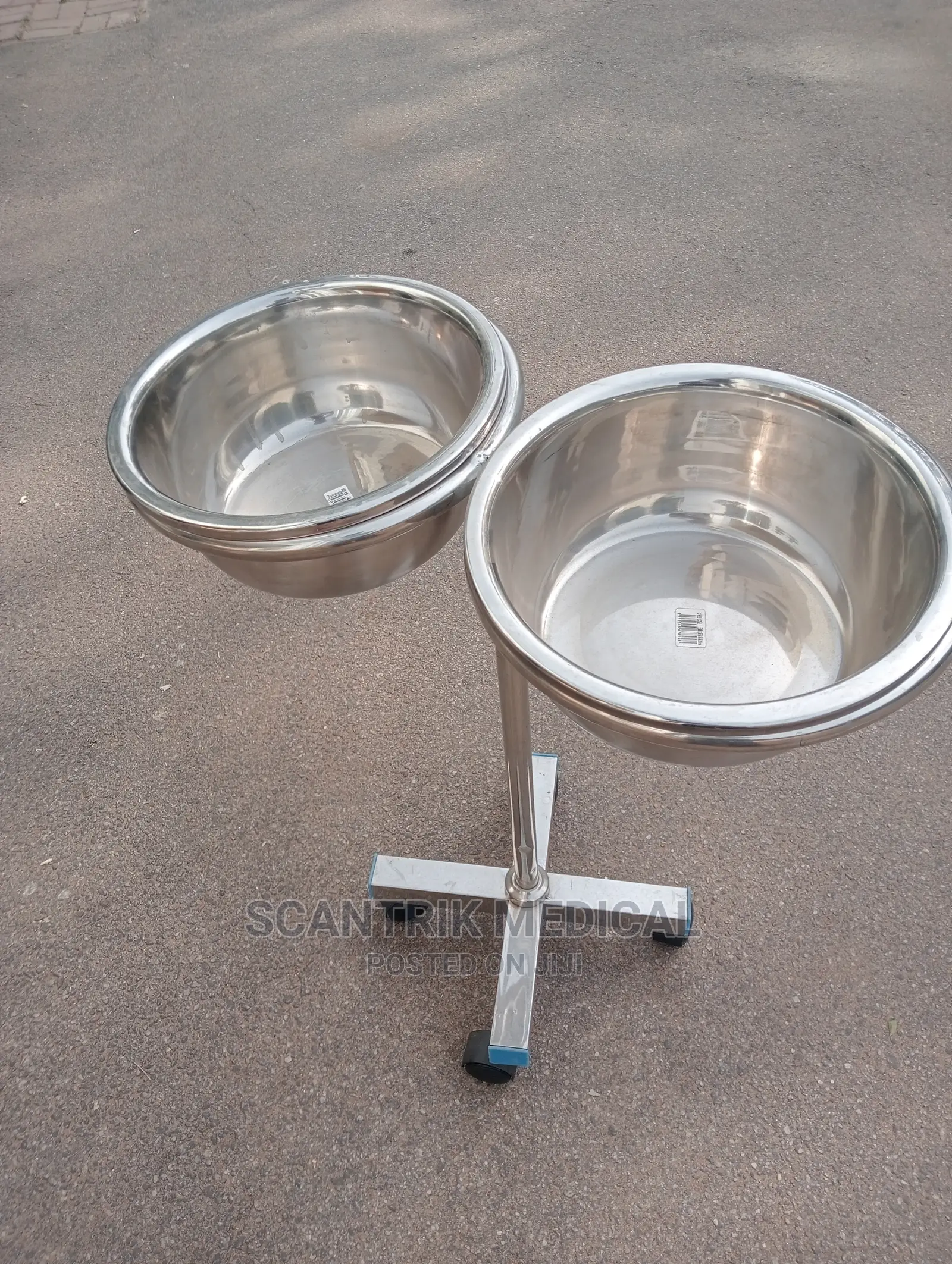 Stainless Steel Wash Hand Stand for Clinical